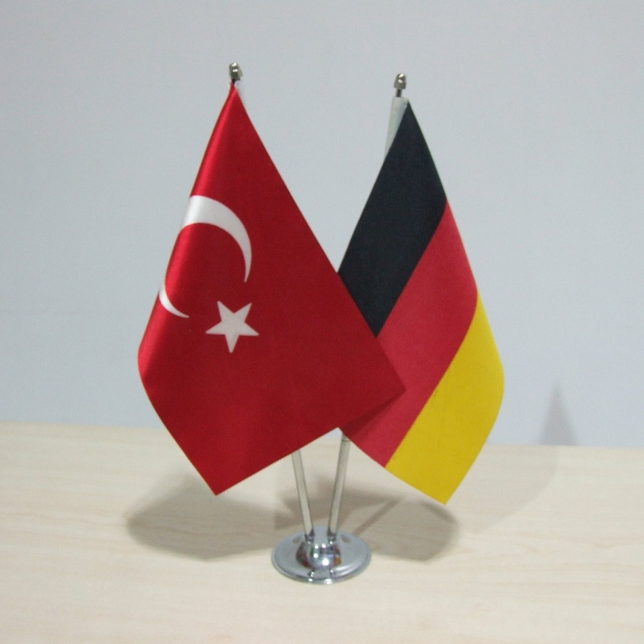 Yabancı Ülke Masa Bayrağı