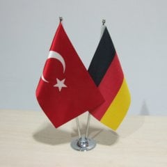 İkili Masa Bayrak Takımı